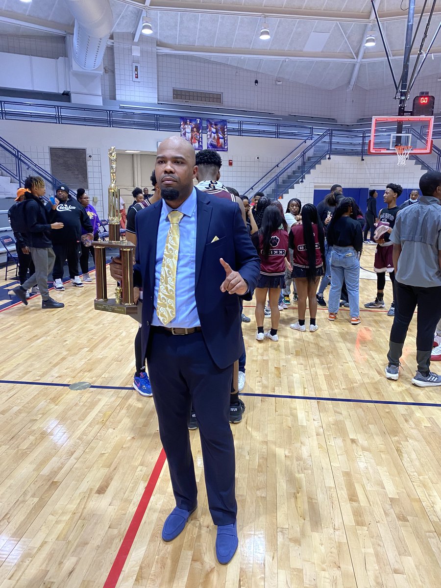 Coach Parker tweet media