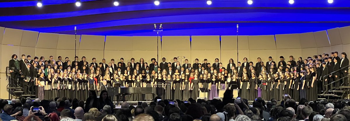The 2024 TX All State Mixed Choir was just amazing! Congratulations to the top 224 students out of 14,000 that started the process last Fall. And a special shout out to my favorite Bass I, James Williams III. 🫶🏾 🎶 🎤