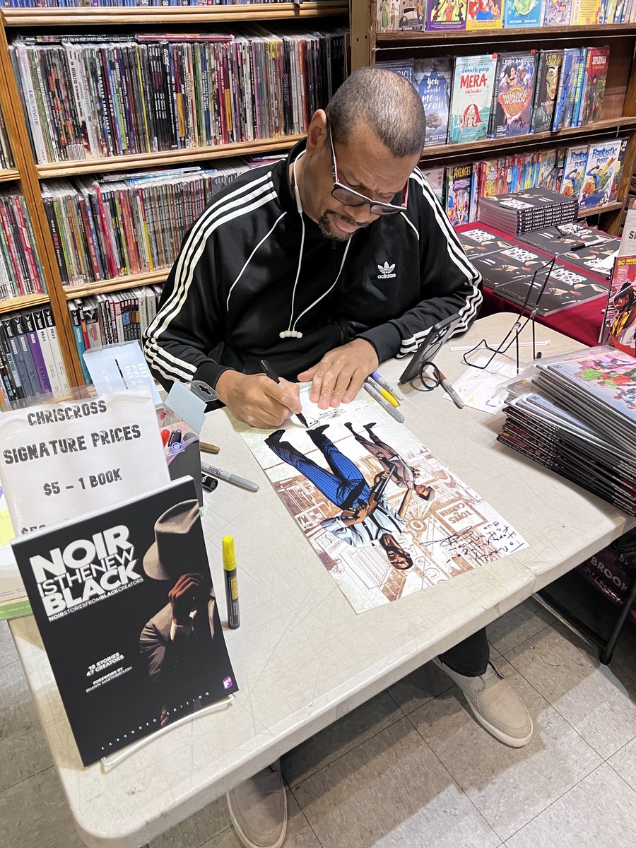 JosephPIllidge's tweet image. Friends @chryslus @NStevenHarris and I had an amazing time at the @Mrbulletproof1 signing event celebrating THE WINTERFIELDS in NOIR IS THE NEW BLACK and WATSON AND HOLMES! Bonus was getting to sign some books from my editorial legacy on BATMAN's Year 2000 line-wide relaunch!