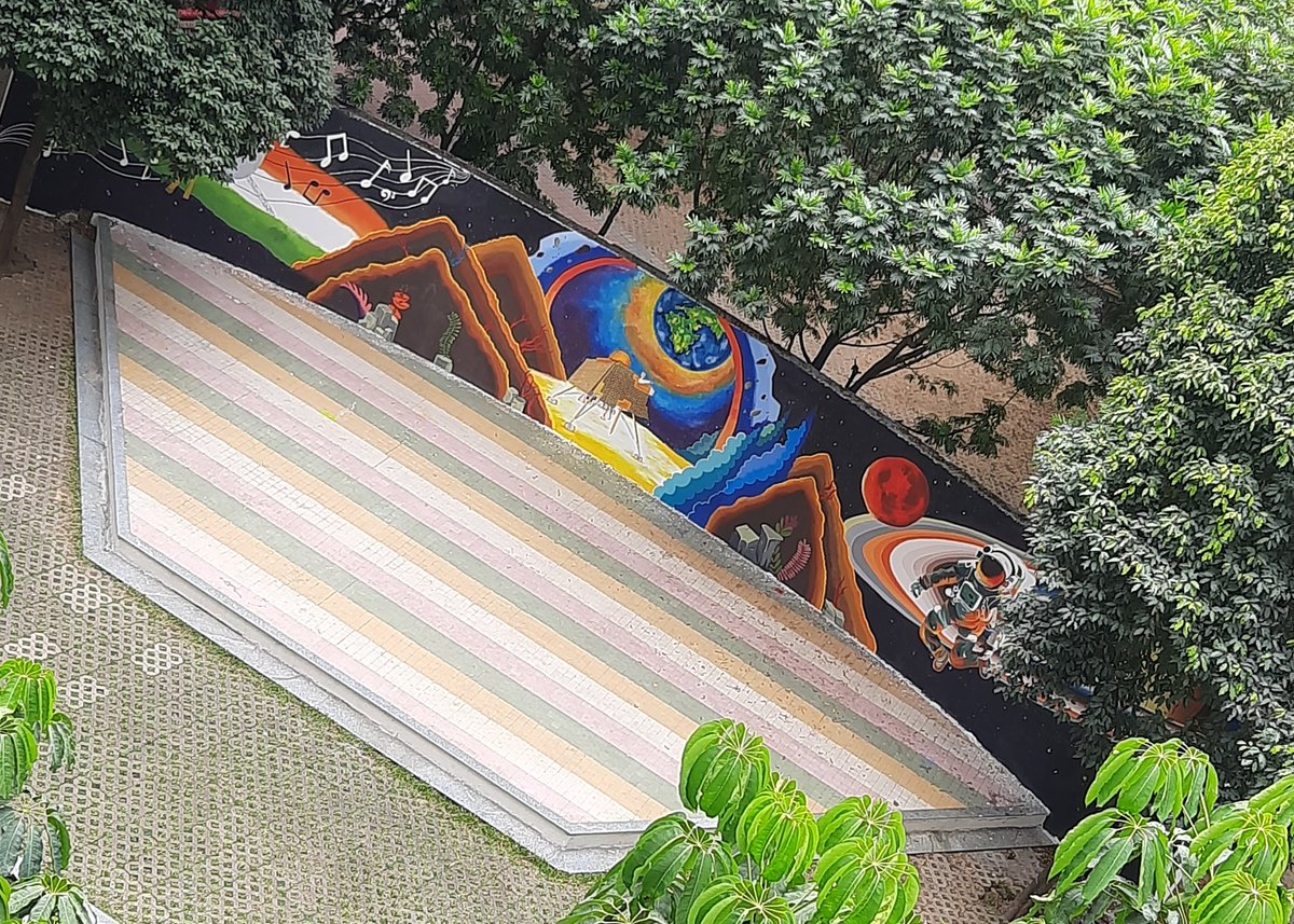 WorkingPandas's tweet image. New semester life updates:

✅Grades look good.
✅New courses are fun.
✅Learning new languages, Japanese and C.
✅Exams ongoing.
✅Club interviews, Events and Hackathons.
✅Passion learnings, Hobbies and Reading.
✅Working on my project.