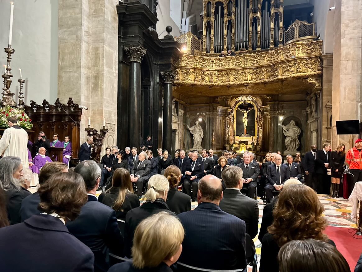 Yesterday, I paid my respects at the funeral of Crown Prince Vittorio Emanuele of Savoia in Torino. A solemn and emotional day as we honor his legacy. RIP