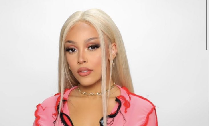 what happened to doja cat😭 She used to be so fine