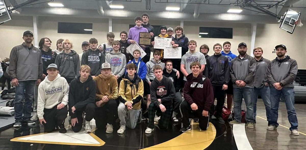 NEBwrestle's tweet photo. Congratulations to your Class C District Champions!

C1 Crofton/Bloomfield
C2 St. Paul
C3 Battle Creek
C4 Broken Bow https://t.co/tFYojXYPKW