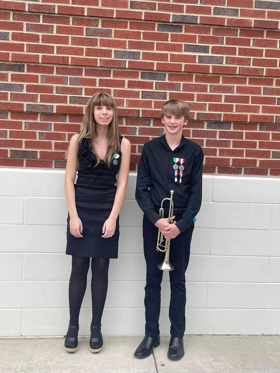 DeNeeshaPhillip's tweet photo. District 2 honor band was amazing!! So proud of Jenna and Tim and their hard work! Can’t wait to see what’s in your future! 🤍💙 https://t.co/hC2HFa0wpP