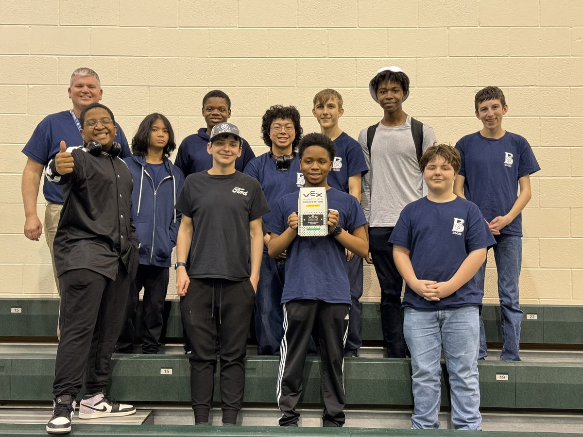 Team 26468A Bengal Bots @BlythewoodHigh are heading to STATE!!!!  Bengal Bots also won the overall Excellence Award for having the highest combined score during qualifying rounds, skills competition, engineering notebook, and judges interview. #WeAreBengalNation #1ProudBengal