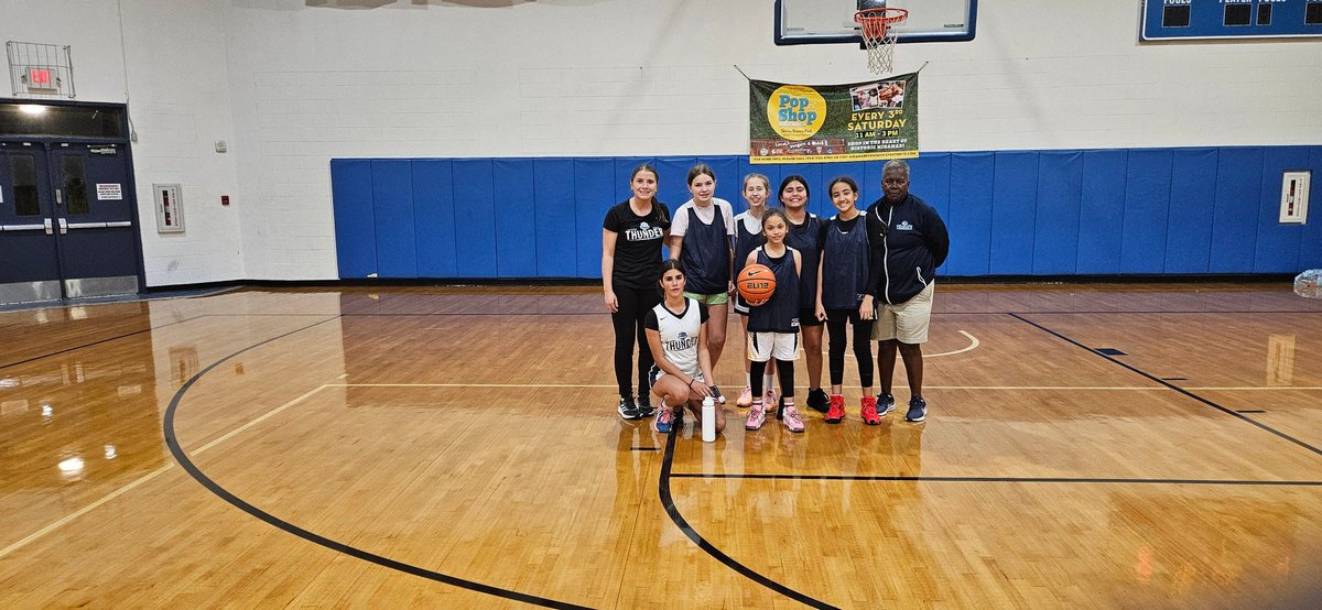 Boca Thunder Travel Girls Basketball Team 
6th Graders. 
Let's go to work, family.
