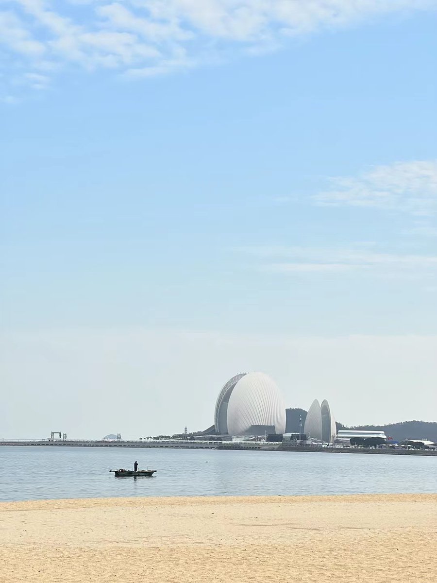 Yannis90496954's tweet image. 好天气晒晒太阳 #sunbathıng