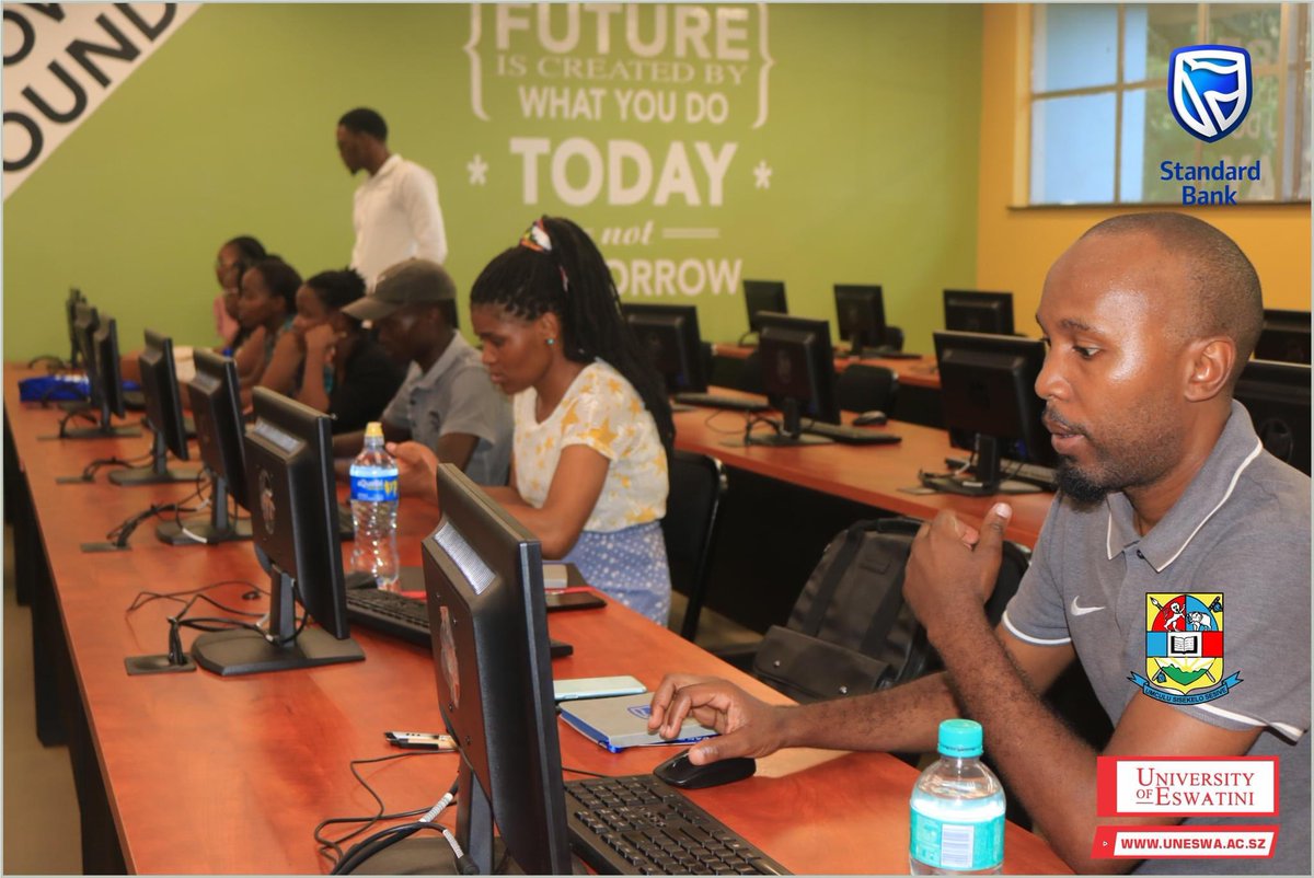 uneswacsdept's tweet photo. AWS re/Start Classes Now Underway! 

Join our cohort-based program led by Chris Mavuso. No tech background required. Dive into Linux, Python, Networking, Security and core AWS Cloud. Prepare for a new career! 🚀 https://t.co/0XMXLRjezU