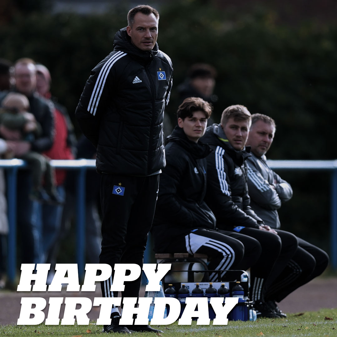 HSVYoungTalents's tweet photo. Doppelter Geburtstag im Nachwuchs. 🥳 Sowohl unser Leiter Sport Loïc #Favé (31) als auch unser #U17-Cheftrainer Marcus #Rabenhorst (40) begehen heute ihren Ehrentag. 🙌 Glückwunsch, Männer - lasst euch feiern. 🤩

#nurderHSV #HSVYoungTalents

📸 Witters, Michael Schwarz https://t.co/rYRqfhutOb