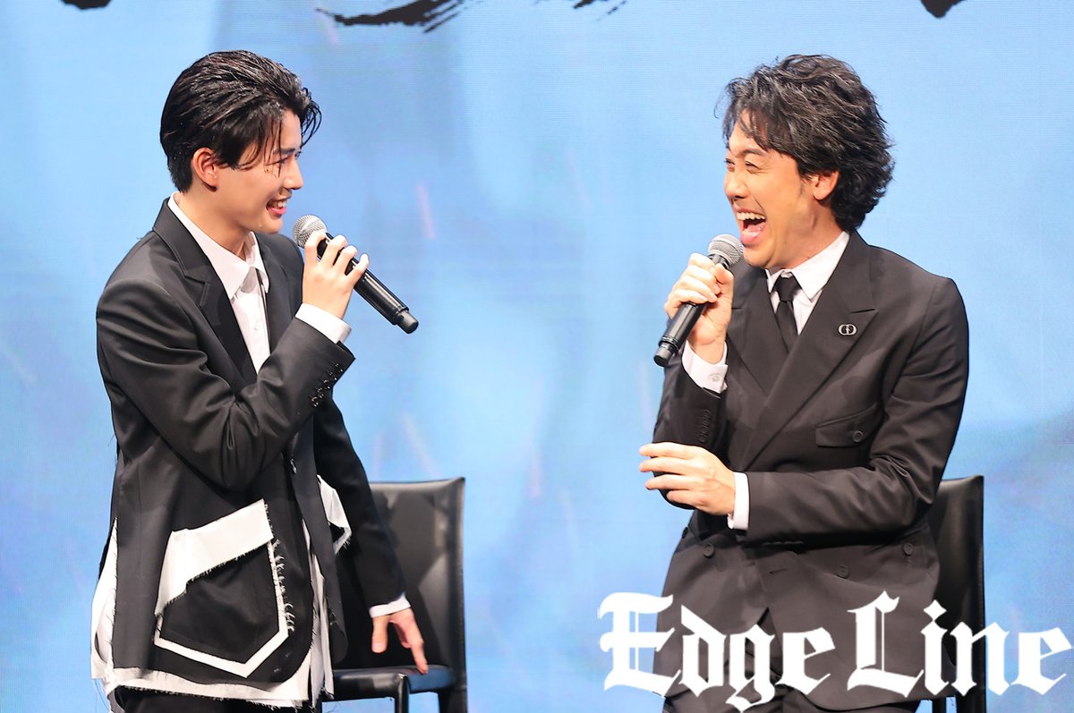 edgelinetokyo's tweet photo. 長尾謙杜約1.8メートルの棒振り回すけいこに「泣きそう���！大泉洋と近くなった関係性【写真16枚・バックショット有】 https://t.co/EXsVDzW3TB 

大泉からは「長尾くんの映画ですよ」と称えたり立ち上がって止める瞬間
#室町無頼 #長尾謙杜 #大泉洋 #なにわ男子 #松本若菜 #北村一輝 #柄本明 #堤真一 https://t.co/myoeZLHZ3z