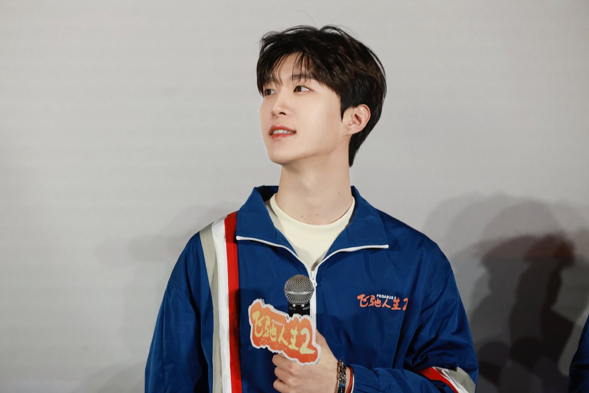 Fan ChengCheng at QingDao’s roadshow for #Pegasus2 #飞驰人生2 today!
⠀ 
More pics🔗：weibo.com/6872502526/500…
⠀ 
#范丞丞 #FanChengCheng