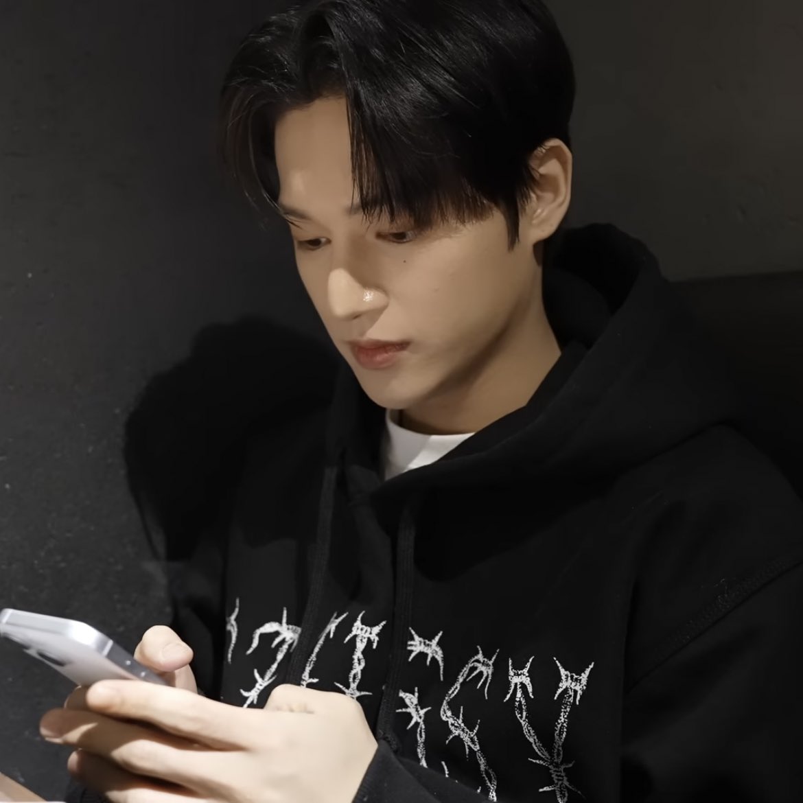 W00LOOKS's tweet photo. no one will ever outboyfriend jung wooyoung i fear https://t.co/0i0Eu92dnd