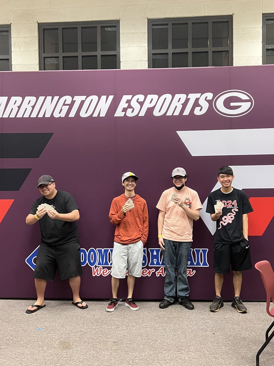 OF_DarkMusician's tweet image. Top 8 of Farrington High School Super Smash Classic 3
Thank you to @dominos @UHAHealth and @pepsi for the free Pizza, energy bars, bananas and bottles drinks!
Thank you @APFCU for the @Zippys gift card prizes!

Shoutouts to @PigginsThePika from AU!   Thanks for coming out!