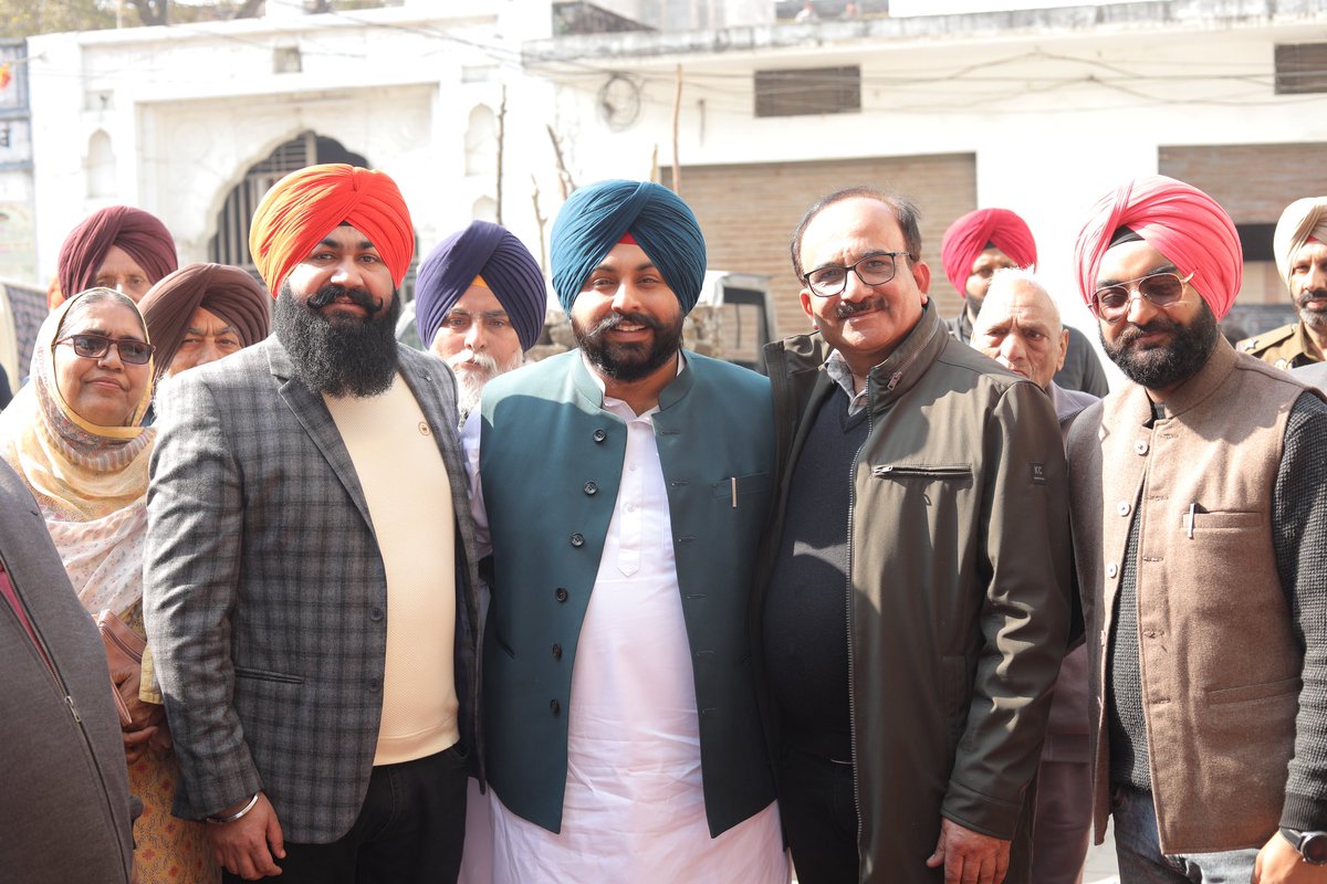 harjotbains's tweet photo. ਆਪ ਦੀ ਸਰਕਾਰ ਆਪ ਦੇ ਦੁਆਰ - ਵਾਰਡ ਨੰਬਰ :-07 ਸ੍ਰੀ ਅਨੰਦਪੁਰ ਸਾਹਿਬ
ਪ੍ਰੋਗਰਾਮ ਨੰਬਰ 50
AAP Di Sarkar AAP De Dwar
Ward No. - 07 (Anandpur Sahib)
Programme No. - 50
#AAPDiSarkarAAPDeDwar #WardNo.07 #anandpursahib🙏
#HarjotSinghBains
#AnandpurSahib #Nangal https://t.co/7BAWfRHHAV
