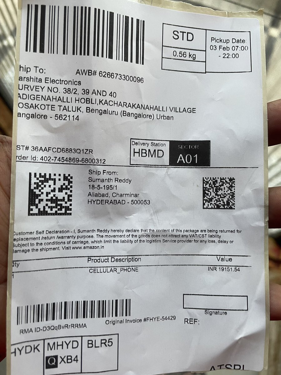 itsmee_Maddy's tweet photo. @amazonCOMPLAIN @amazonIN :
Order # 6800312:
No response fr my refund from Jan 27 tried 2 reach many ways. 
Evrtym I get response frm amzn to wait 72 hrs or 4 wrkng days. Can I get a resolution atleast here pls. Attached is the evidence https://t.co/pFvUEhTtAg
