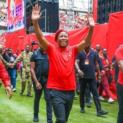 sizwethefighter's tweet image. A leader who loves black people βπΎ