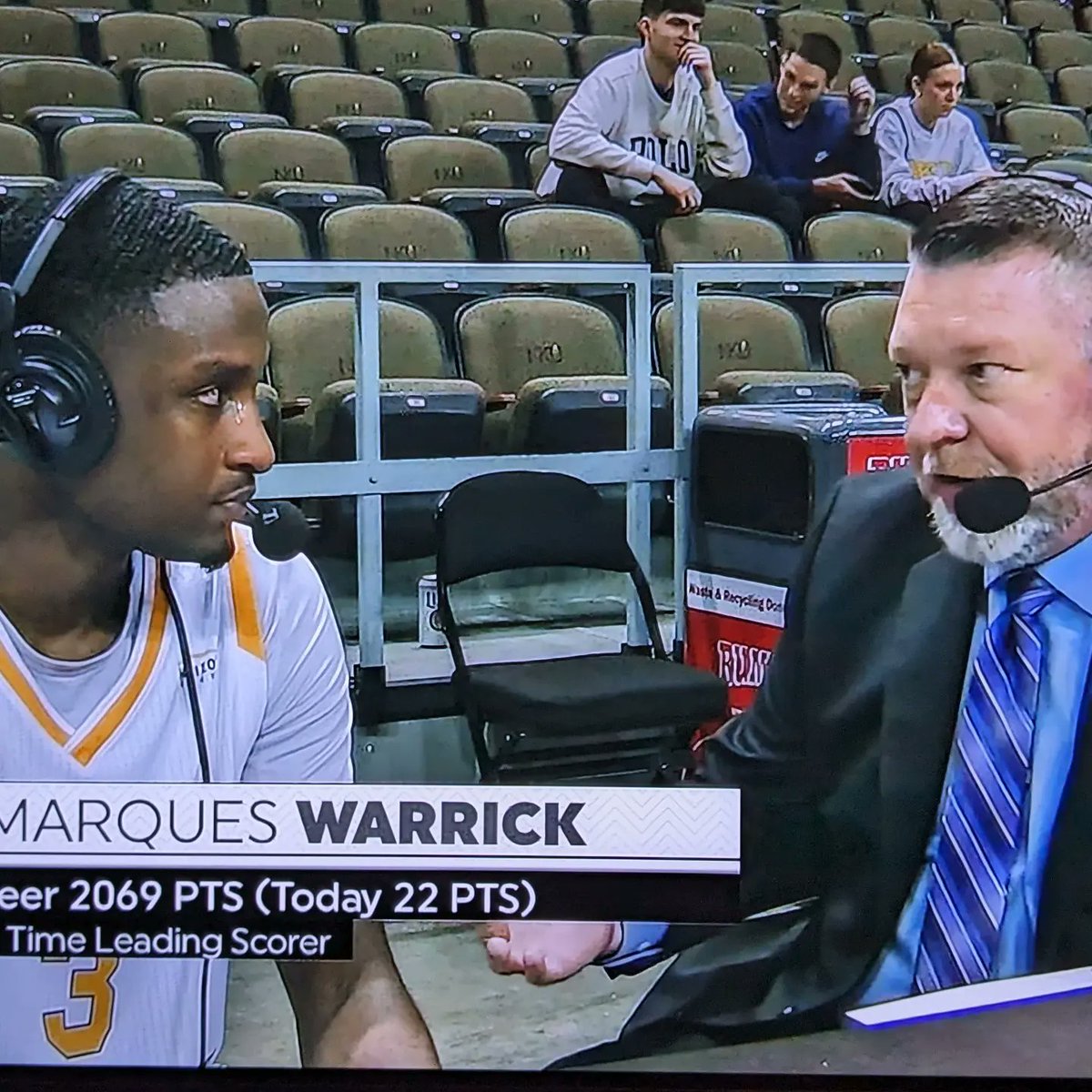 BradyLaber1's tweet photo. Congratulations to the new all-time leading scorer at @NKUNorseMBB @mtwarrick3. It's been a pleasure and a privilege to call his games and to capture his special moment. Still more work to get done but tonight was definitely special. https://t.co/hWRh6VUrNm