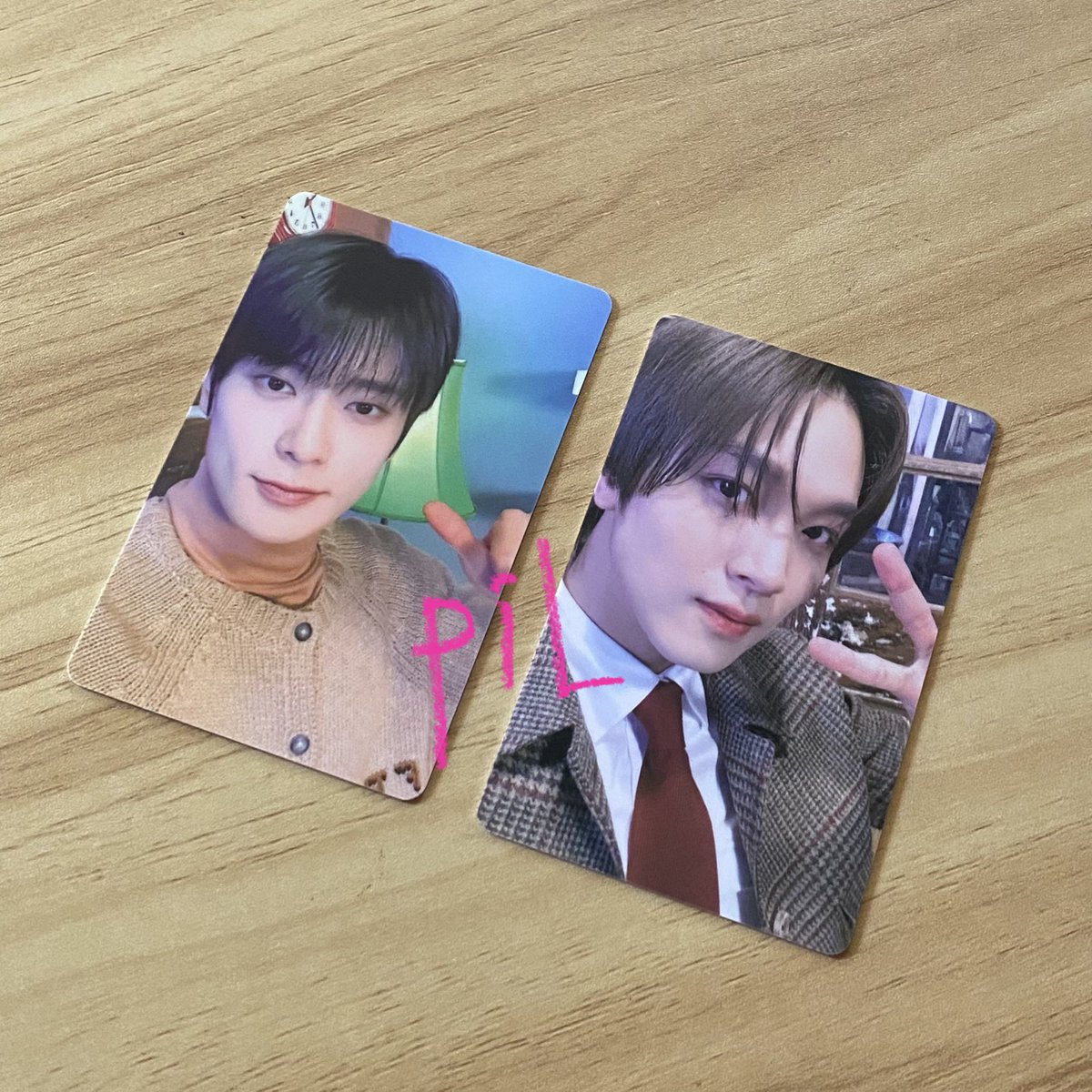 wtt want to trade pc photocard btfm be there for me nct 127 benefit bene pob applewood fs fansign jakarta jkt ina

have: jaehyun / haechan
want: mark

mention after dm