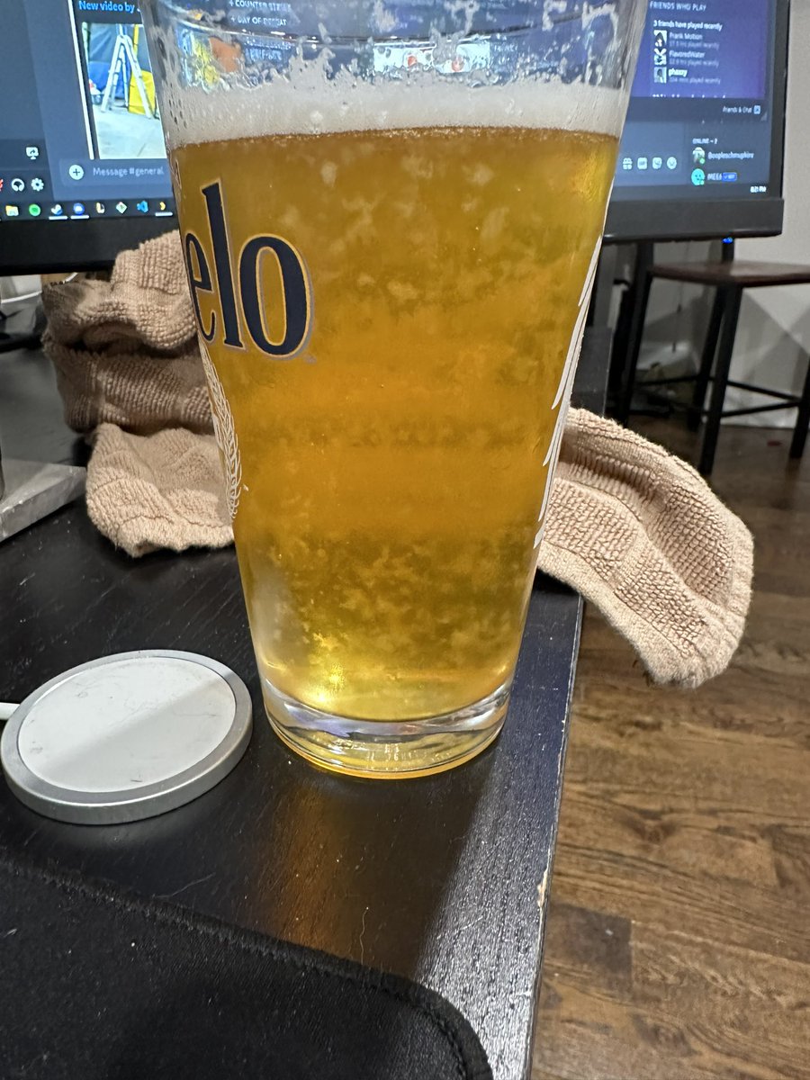 hawk620's tweet photo. do yall get your beer pulp free? https://t.co/W8JAg4XzbG