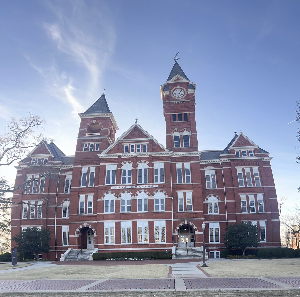 Embarking on this new journey is a testament to my dedication to advancing knowledge in weed science and contributing meaningfully to academia. I am deeply honored to be part of Auburn's esteemed research community. #Auburn #auburnuniversity #PhD