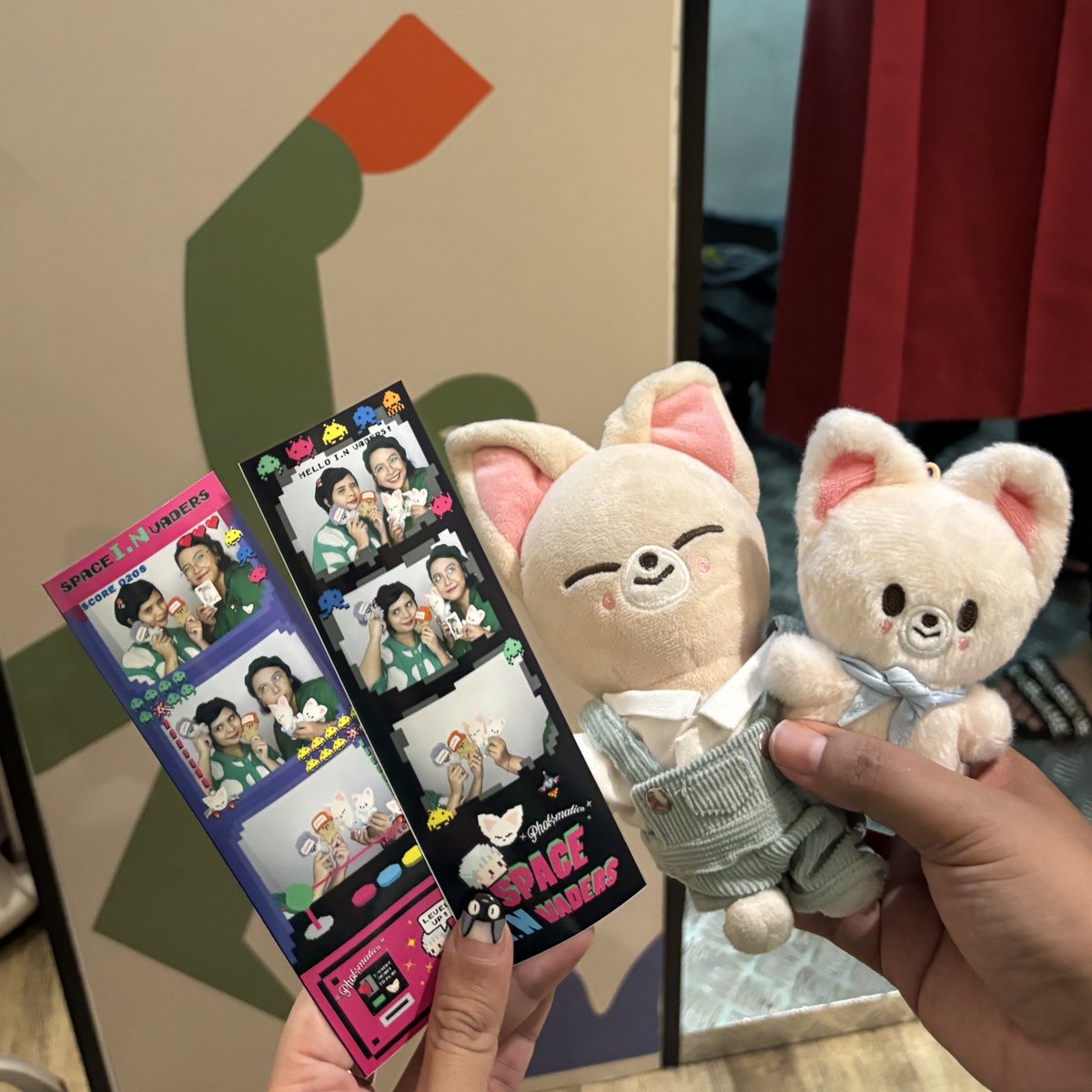 kingrachaa's tweet photo. I.N. Photobooth Event 🦊📸🎉

Thank you @hihanghohengSKZ for the frame ❤️

#Space_INvaders 
#HappyINDay
@Stray_Kids
@IN_dierock https://t.co/YSbPPDXJC5