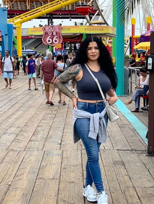 What would you say if you saw me walking by you? https://t.co/QWAf4vXr5p<a href="/tag/newprofilepic"class="tags"><span>#newprofilepic</span></a>