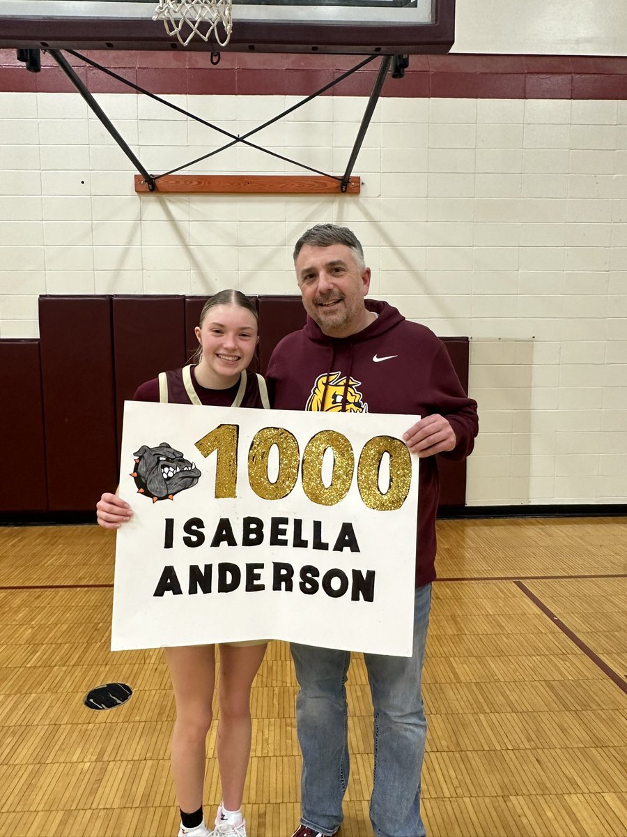 Isabella Anderson tweet media