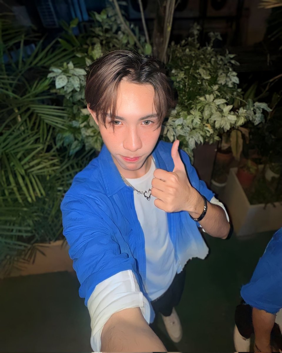 Thank you Anchors for welcoming us! ♡

📍WSI, Corporate Center

#NEO_PH #NEO_RYU #CelebrityStudioArtist 
#ANCHORS_GrandFanGathering
#HORI7ON #호라이즌 <a href="/HORI7ONofficial/">HORI7ONofficial</a>