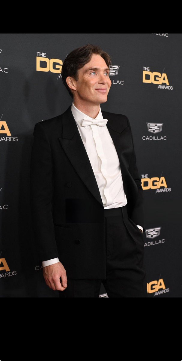 sonFN2020ent's tweet photo. 💫#CillianMurphy again bombing it on the #DGAAwards #RedCarpet💣#DGA💣#DirectorsGuildofAmerica💫 https://t.co/fUY3FQ2a2h