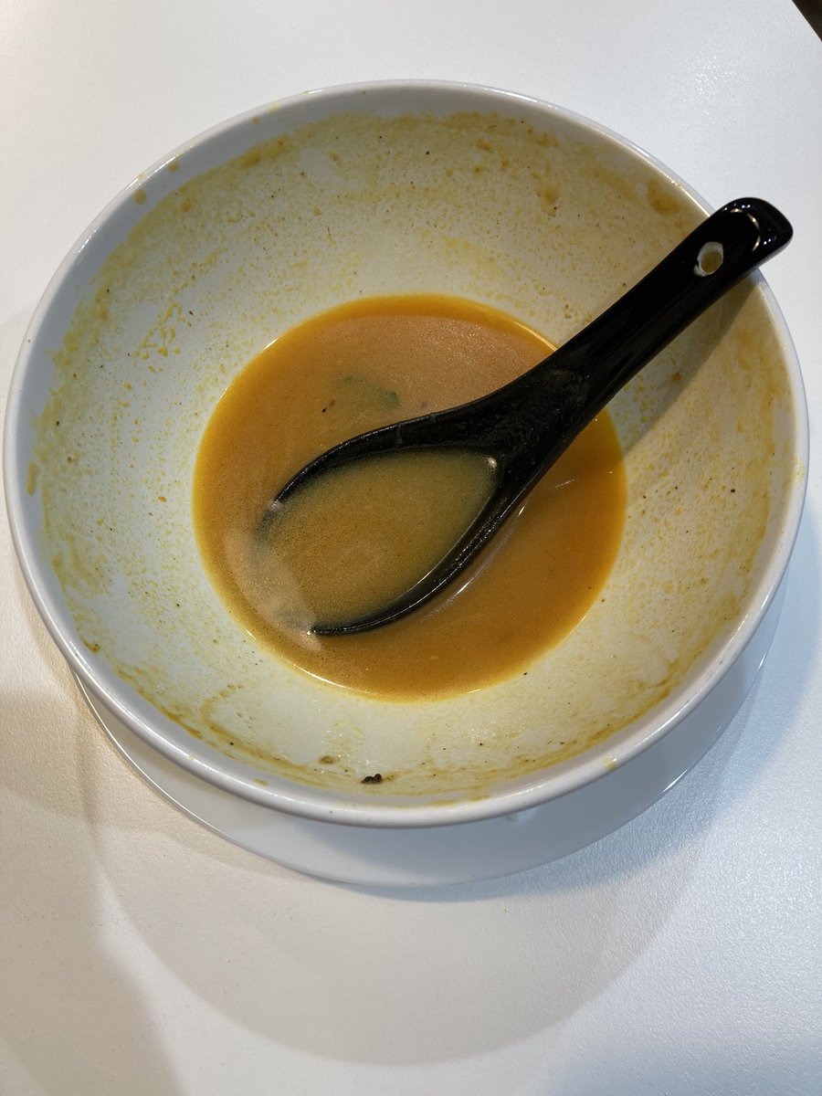 buddha_buddha13's tweet photo. 昨夜の🍽️。其の3。
辛くして‼︎とリクエストして料理して貰ったスープモモ(ポーク)
#LASTNIGHTSUPPER
#SOUPMOMO
#tibetanfood
#nepalifood
#herbstory https://t.co/QG1QcboQw9