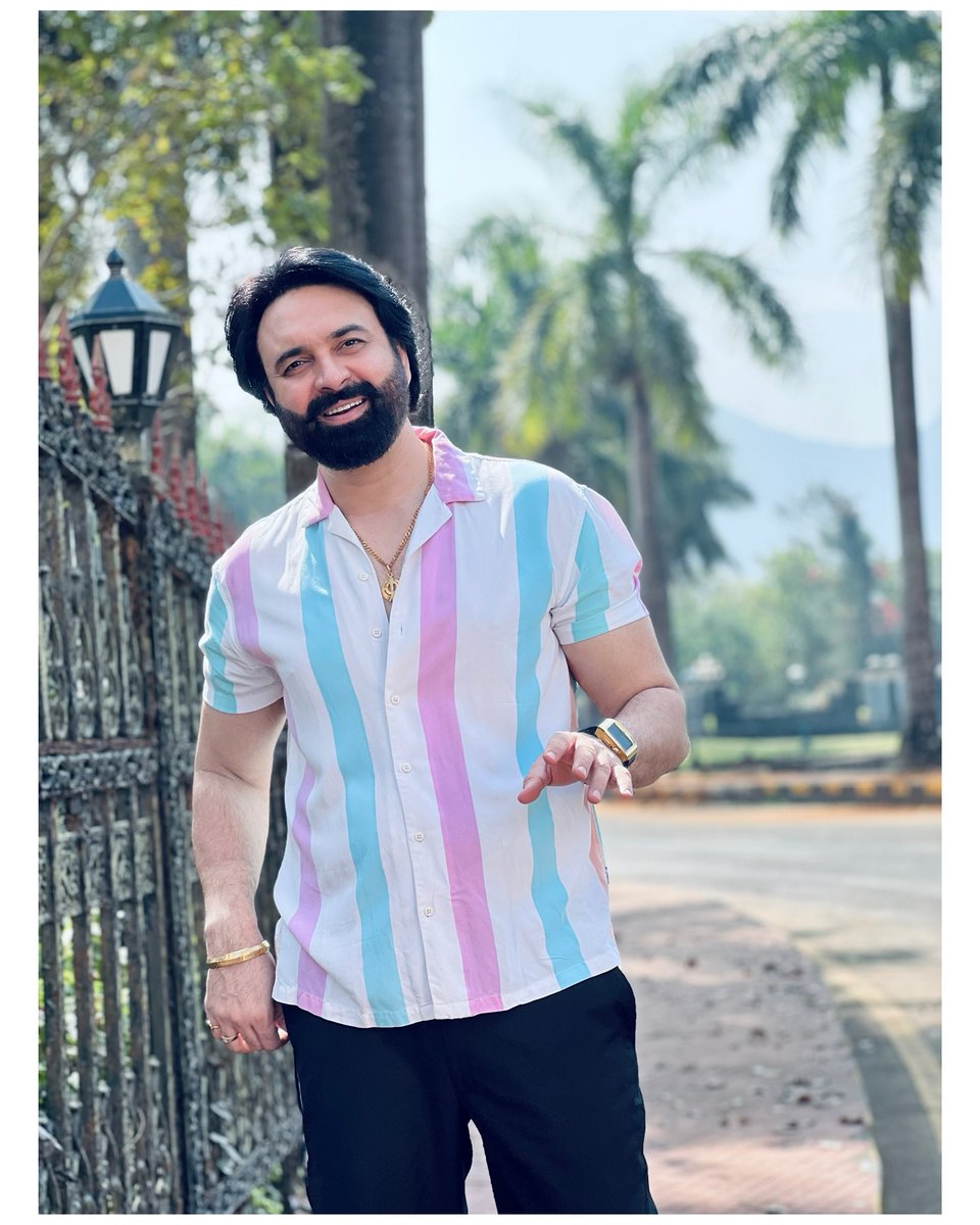 Sunday Funday ☘️🌳🧿💕
#jackandjones #sunday #fun #enjoy #sunkissed #love #beautiful #parassinghminhas