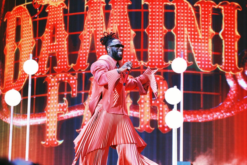 AfricaFactsZone's tweet photo. Burna Boy's concert at 40,000 capacity Paris La Defense Arena grossed more than 50 Cent's concert at the same venue.

Burna's sold out show grossed $2.86 million, while 50 Cent's show grossed $2.45 million. https://t.co/JglOTEWdVa