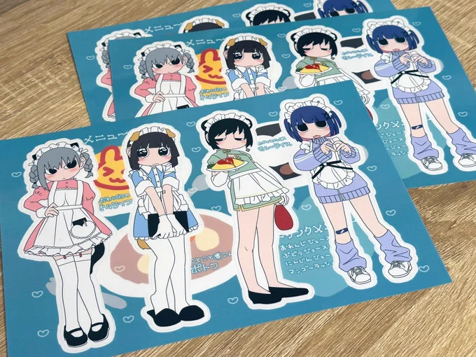 どうぶつメイドクリアステッカーと、狐TシャツのXLがどちらも在庫あと2つです!(Lはもう少しあります)  よろしくお願いいたします
