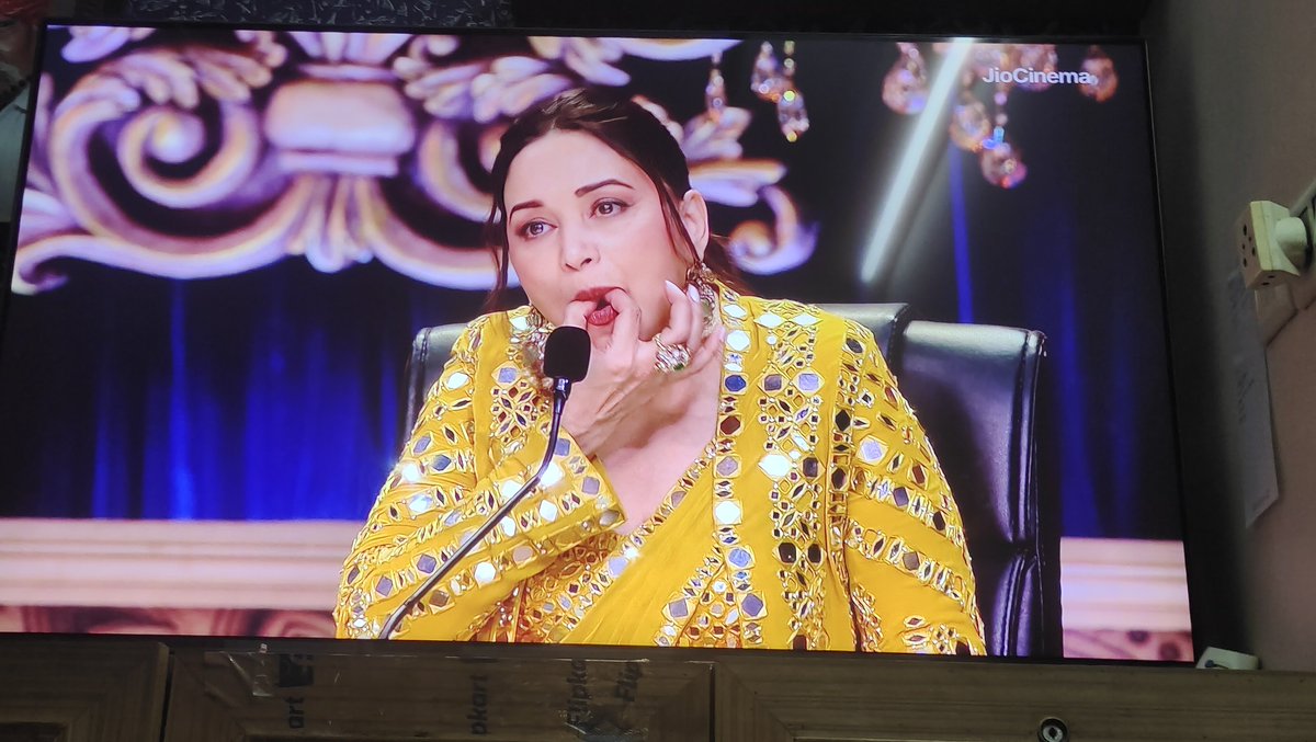techbykhatri's tweet photo. This episode is one of the best I have ever seen on Dance Diwane. The judges are really good; they have selected this girl for further performances. She deserves thank you Sunil Shetty and Madhuri Dixit ji
#dancediwane
@JioCinema @MadhuriDixit @SunielVShetty https://t.co/IByp9Mv3ac
