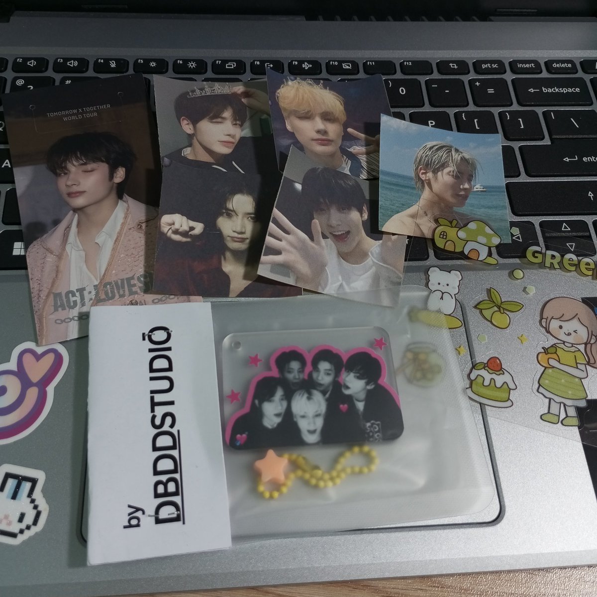 hiskaliel's tweet photo. 💌 - @taejuncartz #taejunproofz

after months of waiting, my tubatu keychain came home narinnn, thank you so much po! till next g.o ulit~ 🩵

#kali_received (⁠*⁠˘⁠︶⁠˘⁠*⁠)⁠.⁠｡⁠*⁠♡ https://t.co/1HgaNHjl97