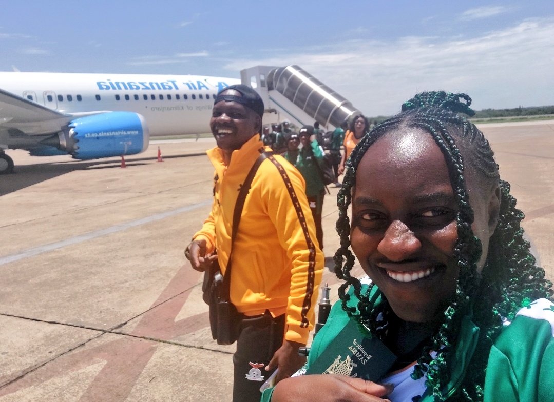DidiChilongo's tweet photo. Out for a breather 😊💚 https://t.co/rkrqXMfKtq