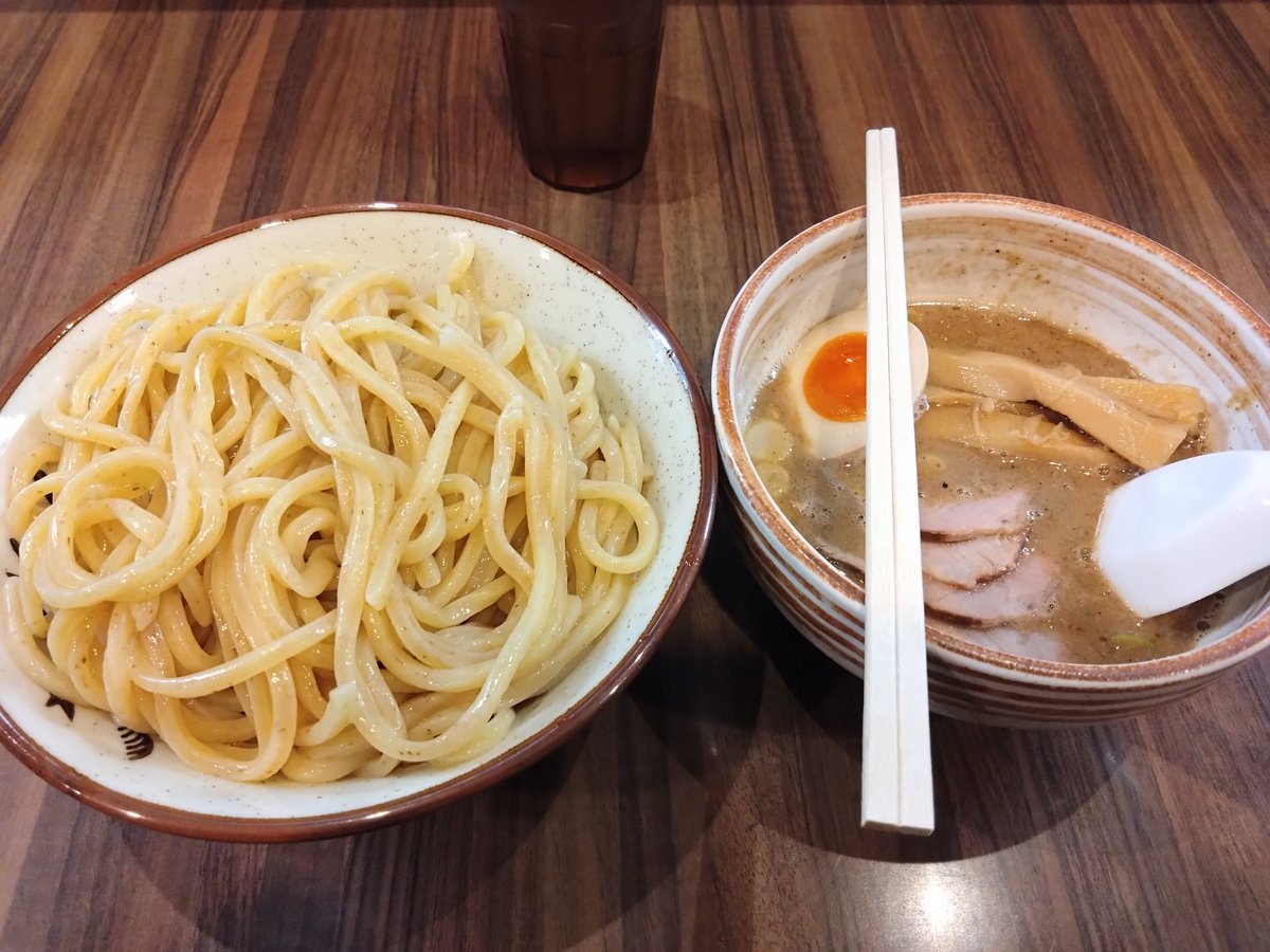 y3541's tweet photo. 京都遠征１軒目
つけめん恵那く@京都市左京区一乗寺
『特製つけめん』
＃ラーメン
＃つけめん https://t.co/hHUst6oDnS