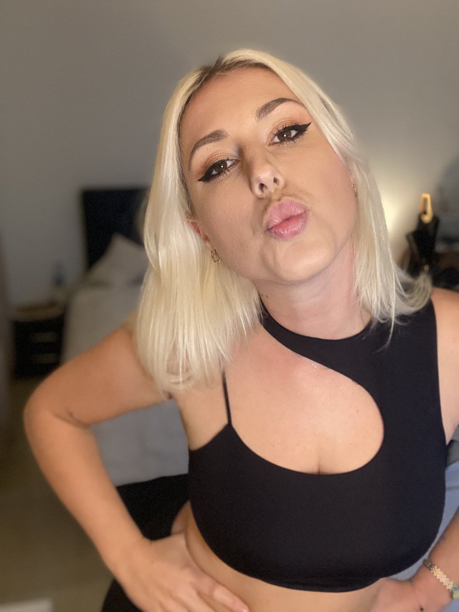 Join my fan page 🗝️

🥵 Over 3,000 pictures and videos
🥵 Access to hella naughty private vids
🥵 See what I’m up to in Dubai
🥵 Chatting with me
🥵 Live streaming
🥵 Games

All for £3 a month!!  (Same price as a bloody cuppa!😍)

onlyfans.com/bigbootyjennyj…

#RT
#blonde #british