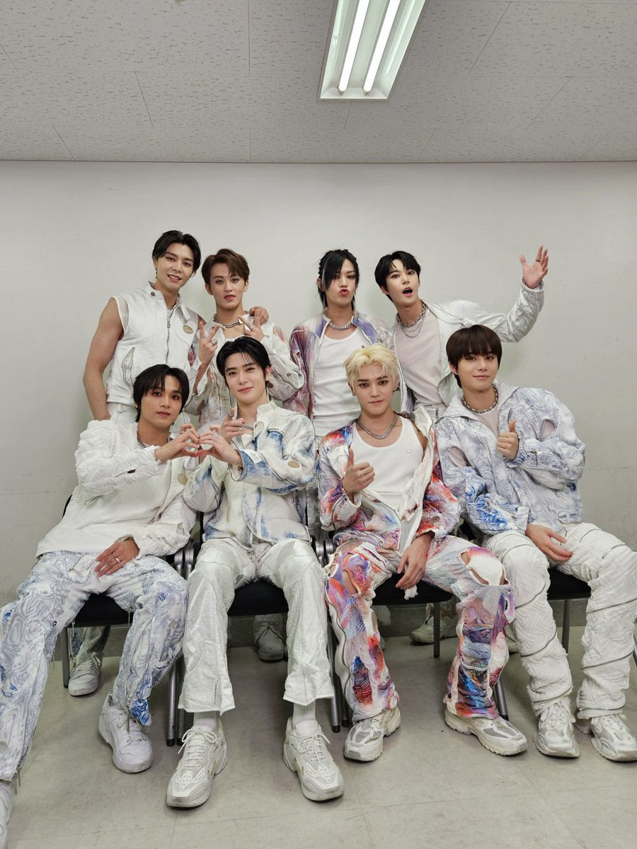 大阪やれるか(๑•̀o•́๑)ᕤ⁉️

#NCT127 #NEOCITY #OSAKA
#NEOCITY_THE_UNITY
#NCT127_NEOCITY_THE_UNITY 
#NEOCITY_THE_UNITY_JAPAN