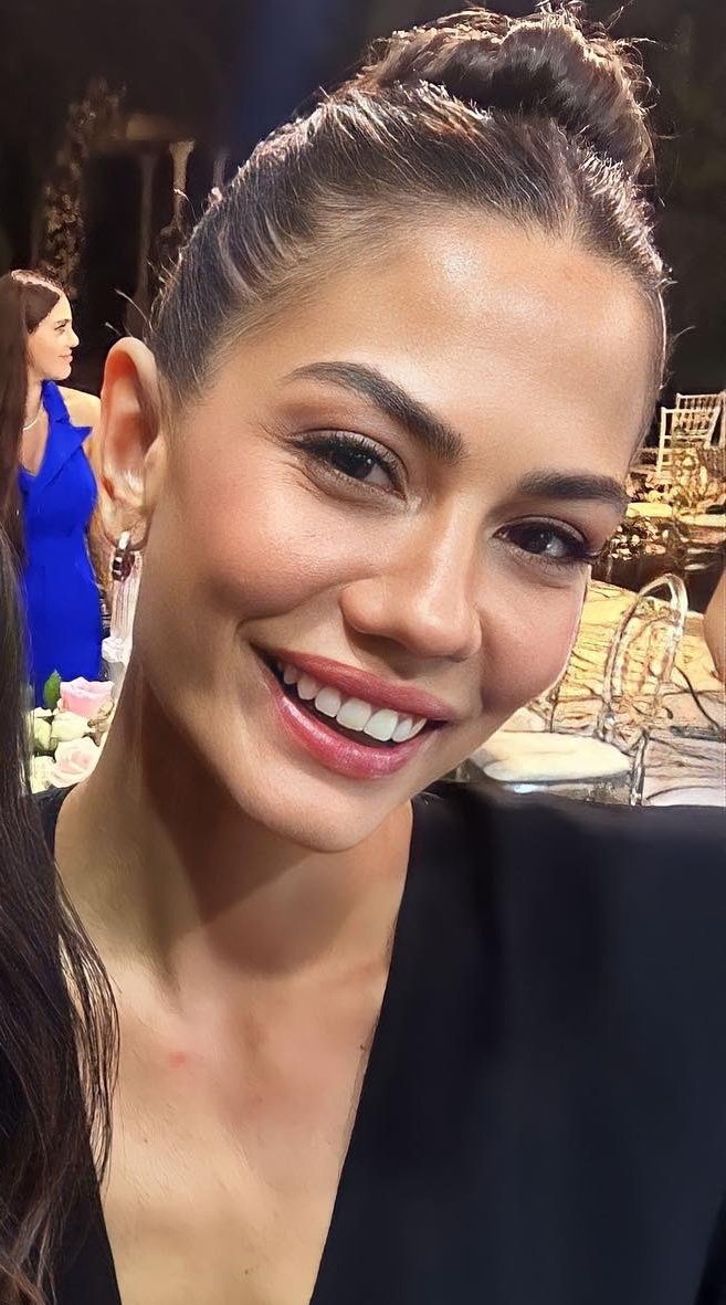 MariaEl46839221's tweet photo. I nominate #DemetÖzdemir as the most beautiful face for 2024 #tcclander #100face2024
@tccandler https://t.co/xwoBXfAp6g