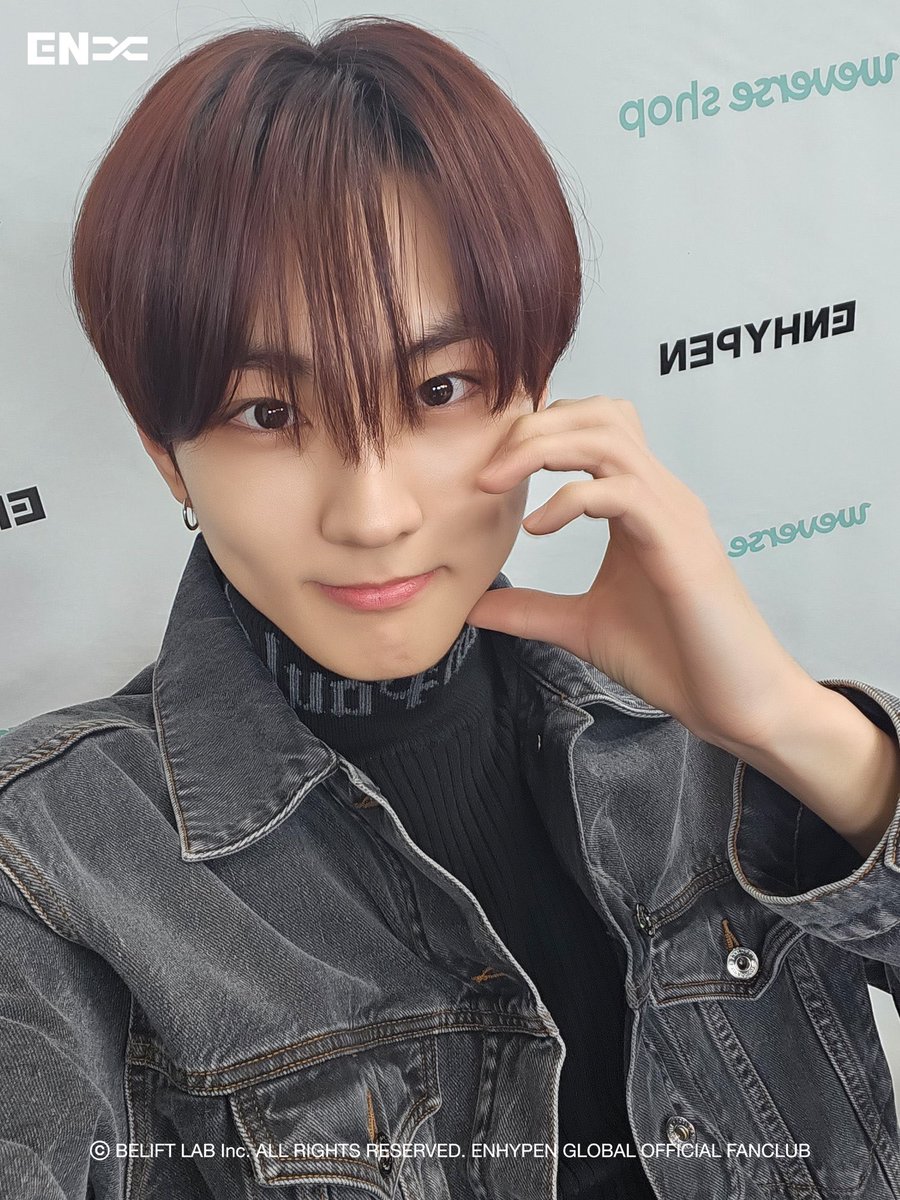 enhypenweverse's tweet photo. [MEMBERSHIP] 240211

ENHYPEN 'ORANGE BLOOD' Selfies (1) 📸

(1/7)

@ENHYPEN_members @ENHYPEN #ENHYPEN #엔하이픈 #JUNGWON #정원 https://t.co/XEe035rQ9X
