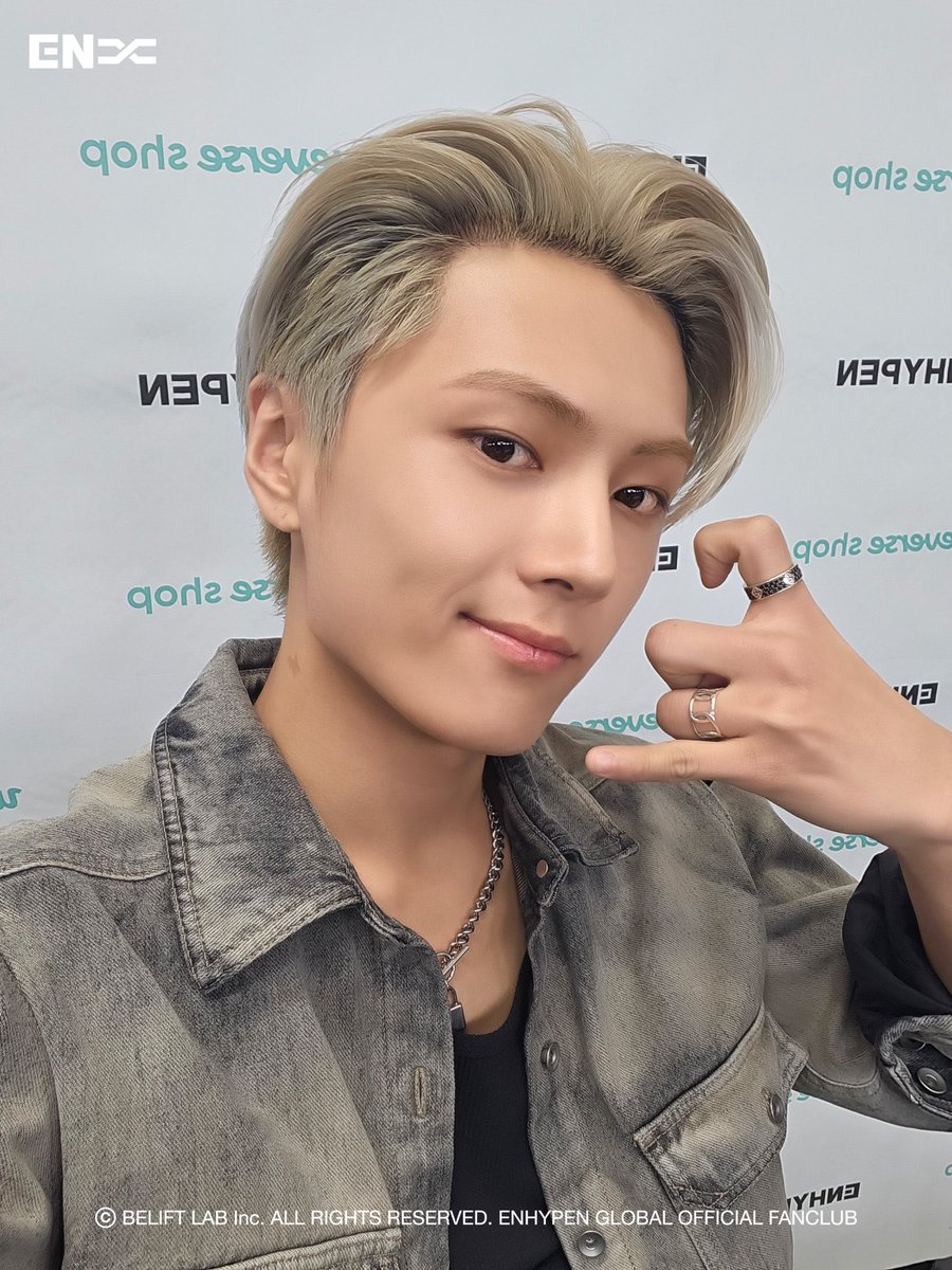enhypenweverse's tweet photo. ENHYPEN 'ORANGE BLOOD' Selfies (1) 📸

(3/7)

@ENHYPEN_members @ENHYPEN #ENHYPEN #엔하이픈 #JAY #제이 https://t.co/8AHIGp7MMK
