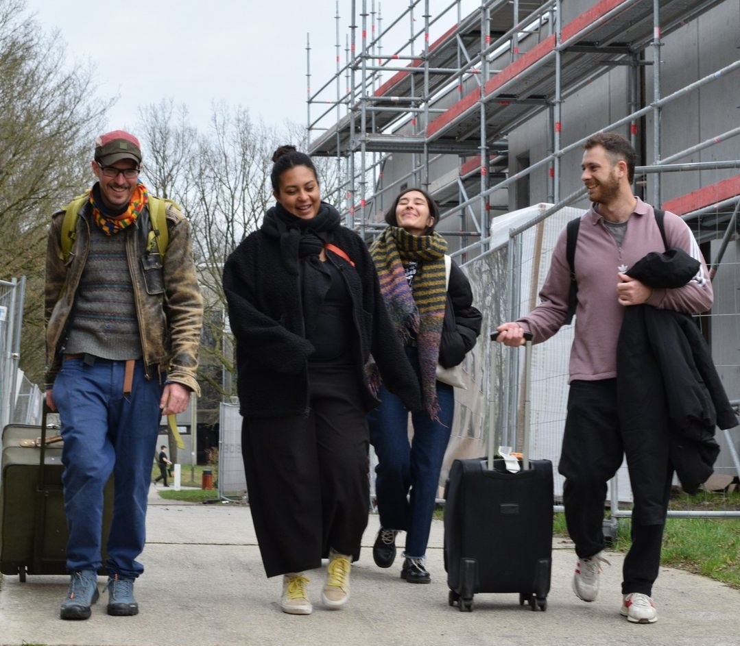 popthevote_EU's tweet photo. ⚡Ready to welcome the Changemakers⚡
Today 52 young artists from 14 European countries gather in Belgium to train on political artivism with @Artivistnet.
Follow the journey here: https://t.co/zUIPALkMOW
#UseYourVote #PopTheVote #TogetherEU https://t.co/Yb1SuPPqHm