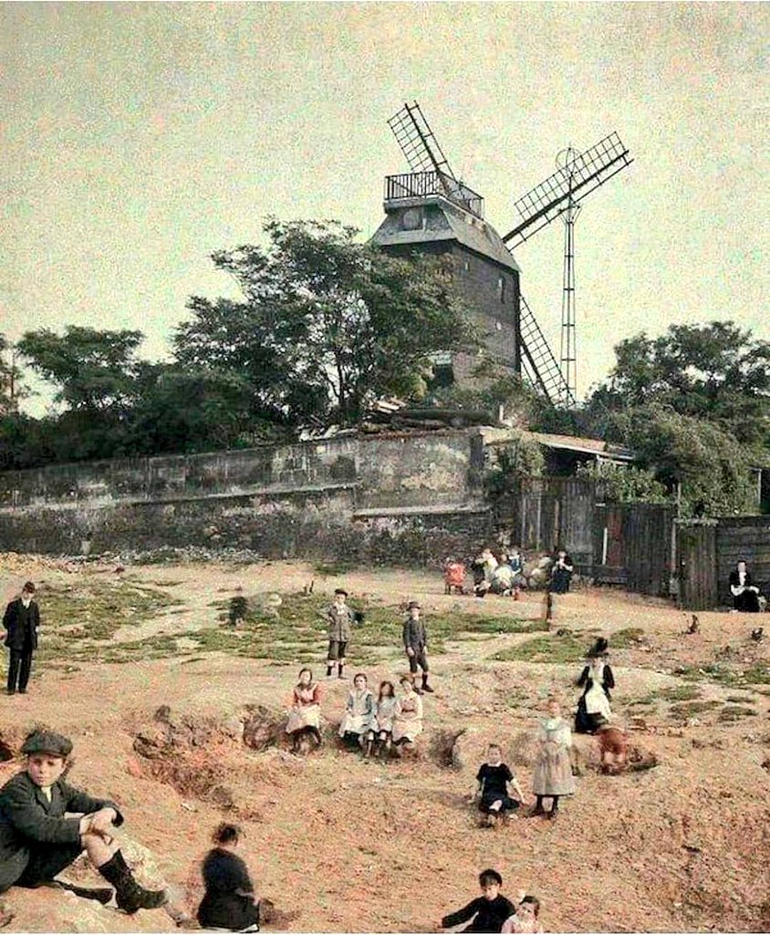 Bonjour. ☕️🥐☺️ Le Moulin de la Galette à Montmartre c.1900. Paris