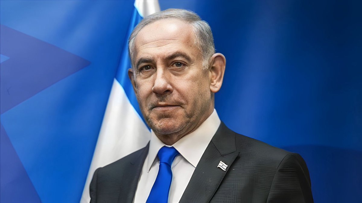FodeMoussaSidi3's tweet photo. Kif kif #FreeSenegal #MackyDegage #NonAuReport https://t.co/aJCDGanca0