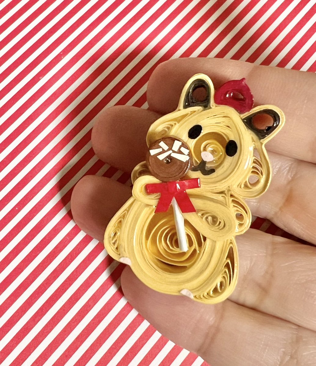 totecoco_kami's tweet photo. バレンタイン特別企画￼

キンクマハムスターのブローチ
(バレンタインバージョン)を
抽選で1名様にプレゼント

⚠️既存フォロワーさん限定⚠️

（応募方法）
○このポストをRP
※鍵垢＋応募垢→無効
※このポスト以降の新規フォロワー様は今回は応募不可

締切は2/13の21時
▼詳細はスレッドの画像参照 https://t.co/HpRP61yIj4