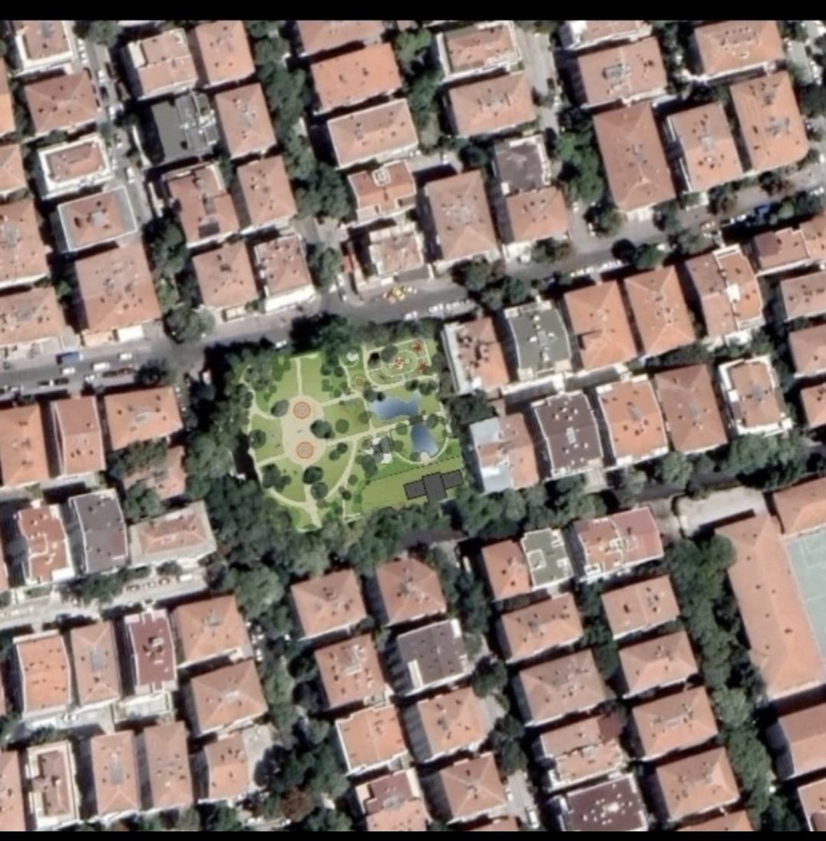 ANKARA BÜYÜKŞEHİR BELEDİYESİ - ÇANKAYA 
Bahçelievler’de,
ANITKABİR’in YANINDA KALAN 
SON YEŞİL ALANA
AVM İNŞATI ‼️
“ Bunu da mı görecektik,
nefes alamıyoruz, bıktık betondan,
AVM ‘den ,
Çocuklarımız yeşil parklarda oynamak istiyor “
Diyen halkı ⁦⁦<a href="/ankarabbld/">Ankara Büyükşehir</a>⁩ dinlemiyor