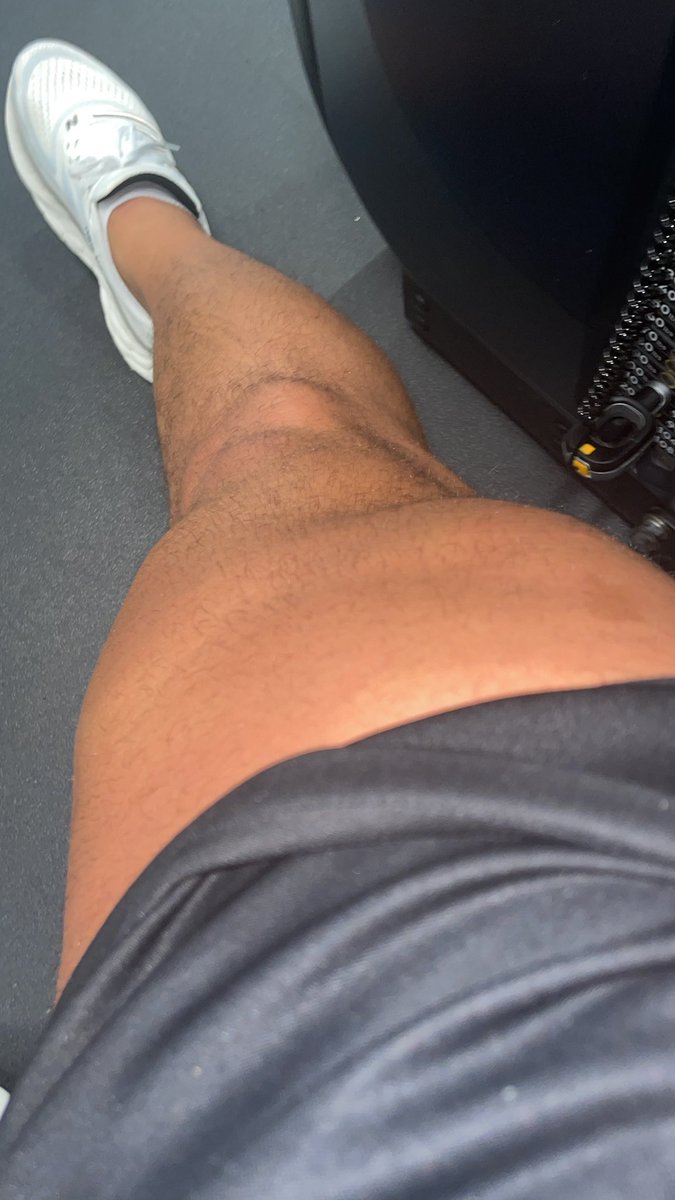 AlphaCoupleOwnU's tweet photo. Any north east foot fags want a cash meet and clean my gym trainers and socks? Let’s get you dominated loser boy.

👟 

Cash meet footboy foot slave foot fag cash master alpha muscle alpha https://t.co/ICEnsMhR6o