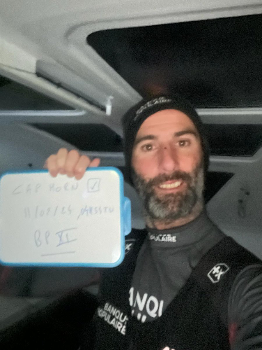 Voile Banque Populaire tweet media