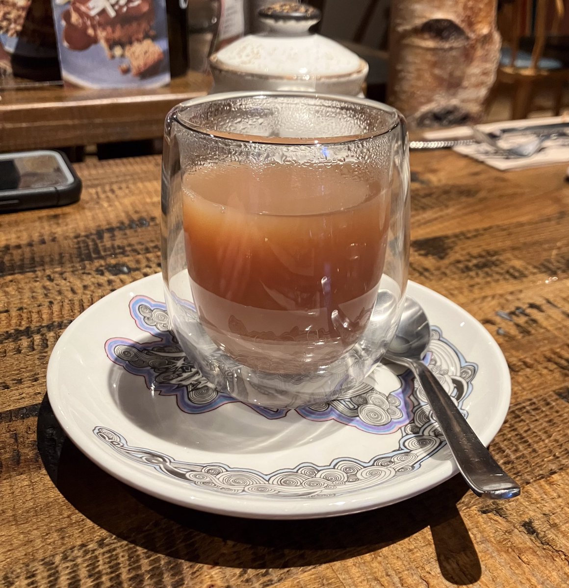 TimLihoreau's tweet image. Highlight &amp;amp; Lowlight of your week? Let me know. 

For me: 
Highlight…was hearing daughter Daisy sing at 
@BrasserieZedel 

Lowlight…being served a cup of tea like this.

You?

@ClassicFM Breakfast at the Weekend